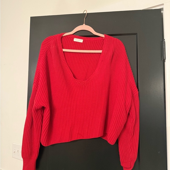 Vestique Red V-Neck Sweater with Chunky Knit and Oversized Sleeves - Picture 1 of 1